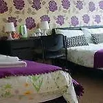 Edinburgh Holiday Guest House Bed & Breakfast