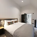 Linton Collection - Blackfriars Lofts *