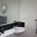 斯佩克特路姆爱丁堡城市豪华公寓 *