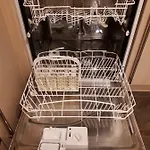 Apartmán Central & Stylish 3 Bedroom, 2 Bath, Free Parking