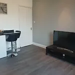 Stylish - Near Haymarket, Walk To Castle And Princes Street * Edinburgh