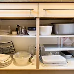 Central & Stylish 3 Bedroom, 2 Bath, Free Parking Apartmán