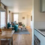 아파트호텔 Abbey Apartments, At Holyrood 4*