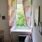 Centre Escape With Private Garden Lejlighed Edinburgh