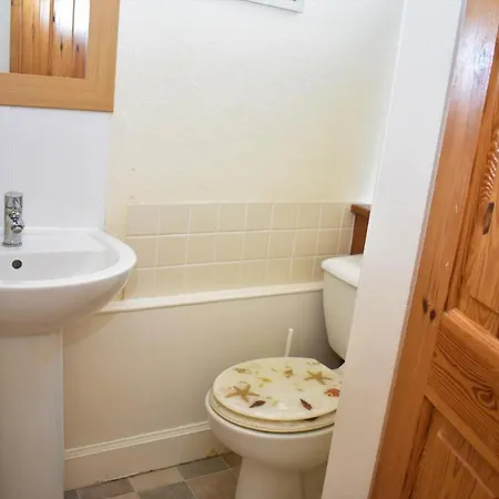 Apartment Gibson Terrace - Cosy 1br By The Canal 10 Mins To Grassmarket Edinburgh