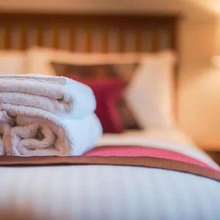 Apartahotel The Knight By Mansley 4*