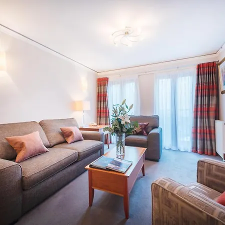 Apartahotel The Knight By Mansley 4*