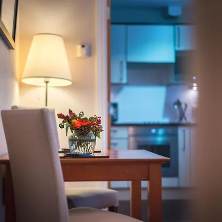 Apartahotel The Knight By Mansley 4*