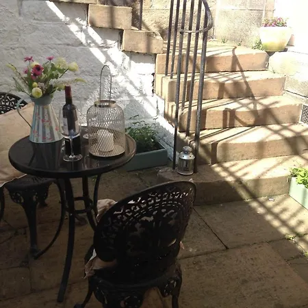 Guest house A In The City - West 4*