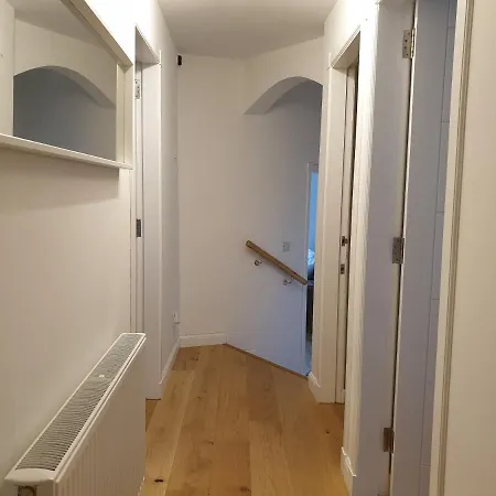 Roseneath Place - Lovely 2 Bed Near Meadows With Private Parking Apartamento *