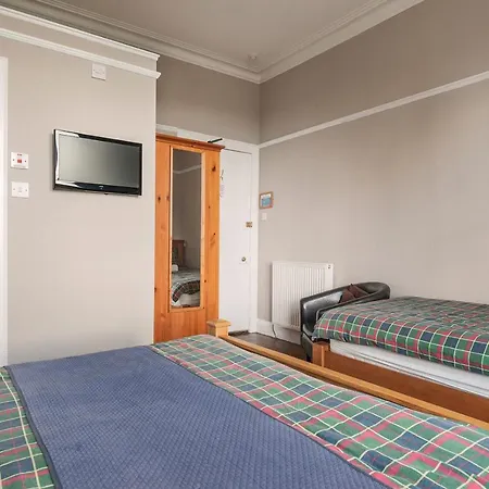 Penzion Aynetree 3*