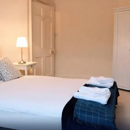 2 Bedroom Flat In The New Town Apartamento *