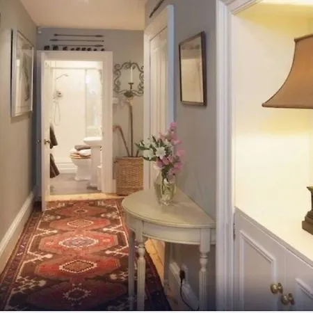 The Guest Hotel Edinburgh