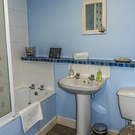 Apartment Silver Lining - Quiet St Patrick City