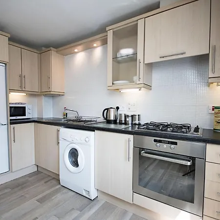 Apartament Lochend Serviced *