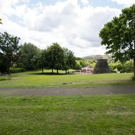 Apartament Lochend Serviced *