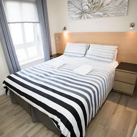 Apartament Lochend Serviced