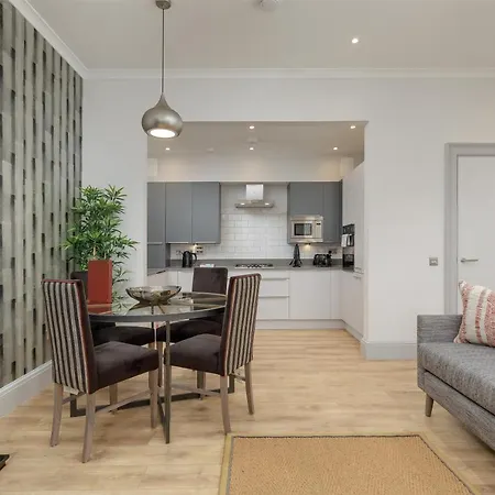 Destiny Scotland - Princes Street Apartamento *