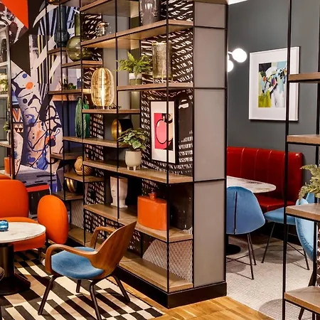 Ibis Styles St Andrew Square 호텔