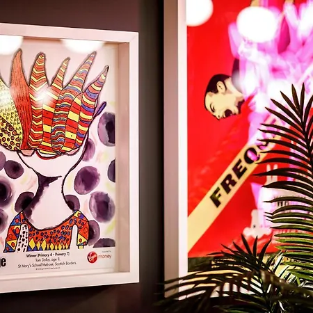 Hotel Ibis Styles St Andrew Square 3*