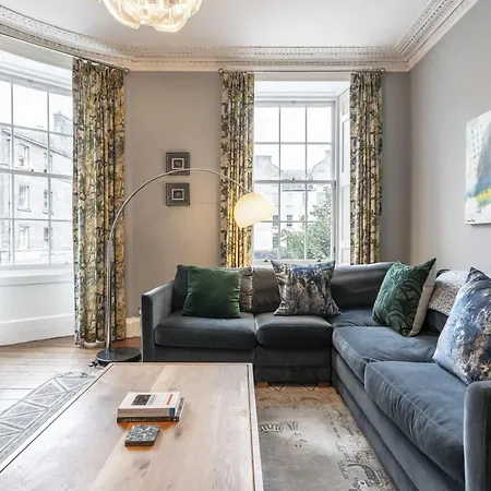 Apartment The St Patrick Square *