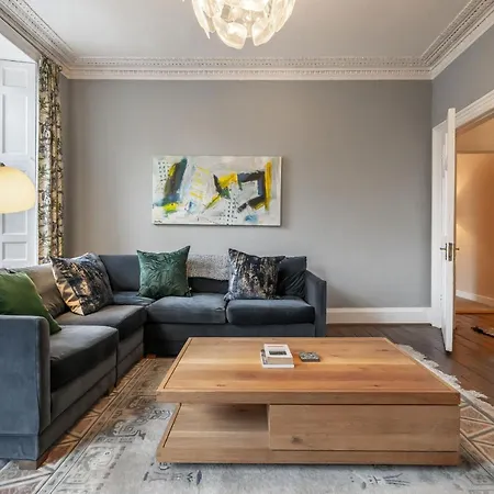 Apartment The St Patrick Square
