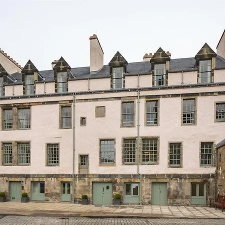 Abbey Apartments, At Holyrood Апарт-отель 4*