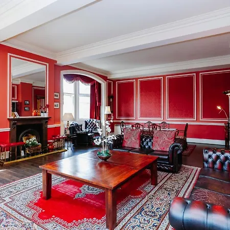 דירה Royal Mile Mansions 14 *