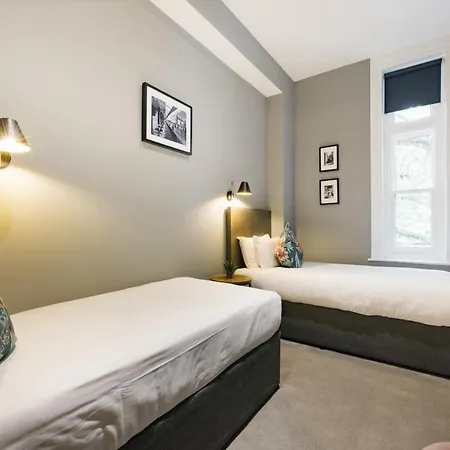 Szálloda Towerbridge64 Edinburgh