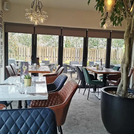 Inn The Balerno *