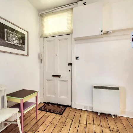 Guestready - Vibrant Leith Flat For 3 People - Cosy Great Location! 公寓 *