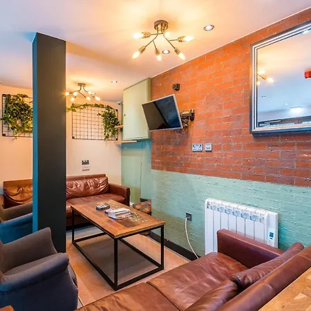 Code Pod - The Loft -