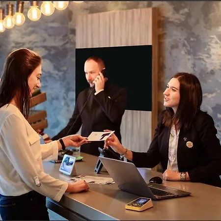 نوفوتيل سنتر