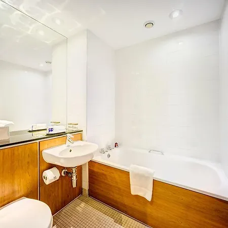 Apex Grassmarket Hotel 4*
