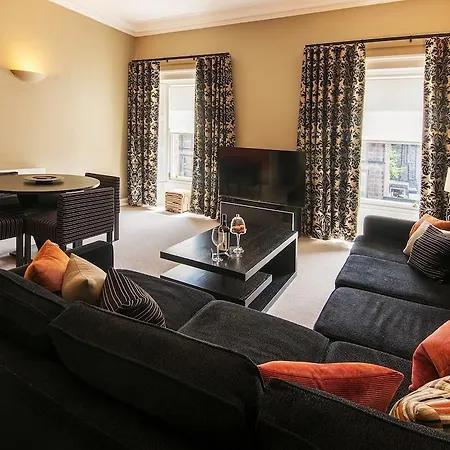 The Chester Apartahotel