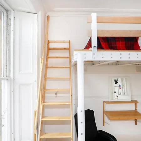 Emmaus Pensionat 3*