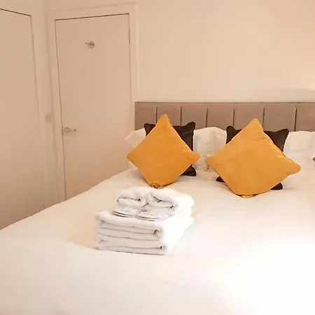 Violet Bank West End. * Edinburgh