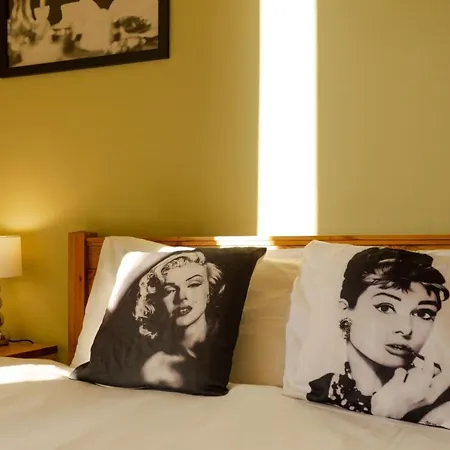 1 Bedroom Overlooking Park Apartamento Edimburgo