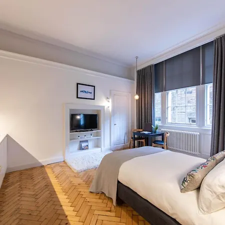 Linton Collection - 28 North Bridge 에든버러