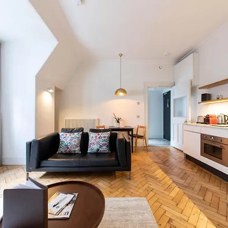 Linton Collection - 28 North Bridge 에든버러