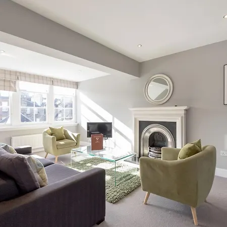 Destiny Scotland - Q-residence *