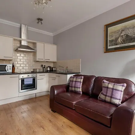 Ladystairs 1 Royal Mile *