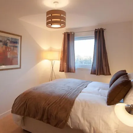 The Lochend Park View Edinburg