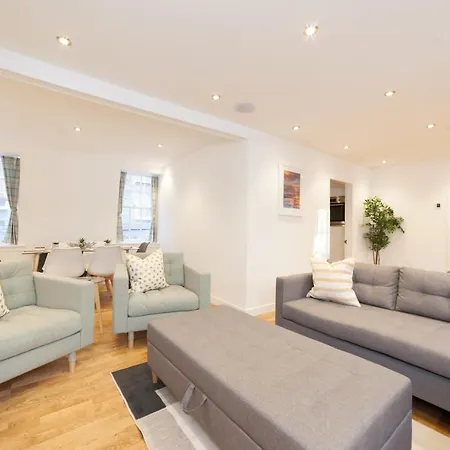 Lägenhet Queensferry Street Lane - Fantastic 2 Bedroom Centre Mews House With Free Secure Parking! Edinburg