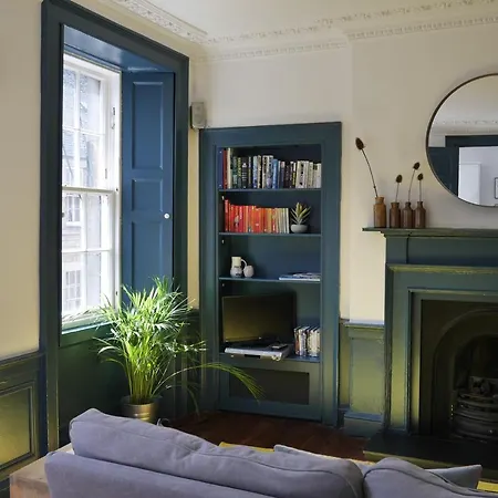 Thistle City Centre Edinburgh