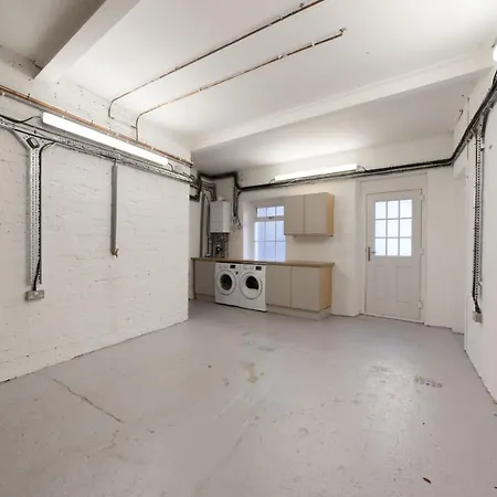 Queensferry Street Lane - Fantastic 2 Bedroom Centre Mews House With Free Secure Parking! Lägenhet Edinburg