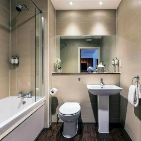 Apartahotel Stewart By Heeton Concept - Edimburgo