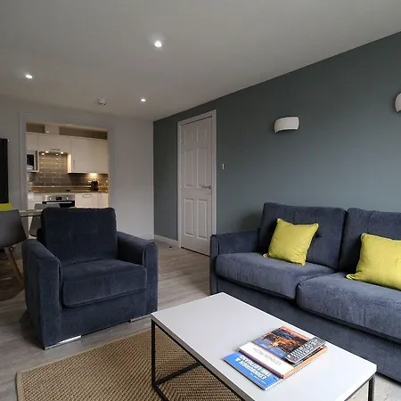Fountain Court - Grove Executive 4*