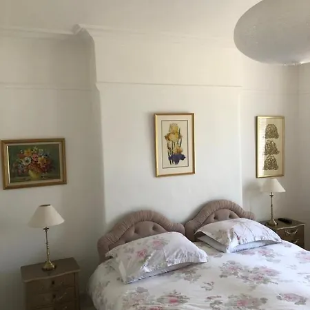 Oleanders فندق مبيت وإفطار