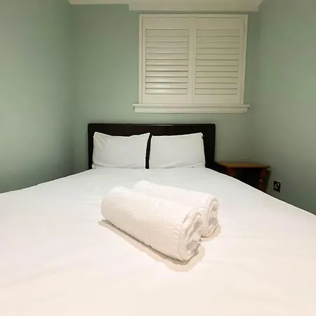 2 Bedroom House In Haymarket Accommodates 4 公寓